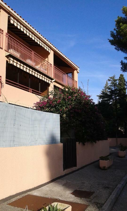 T2 Bord De Mer Au Calme Bandol Exterior foto